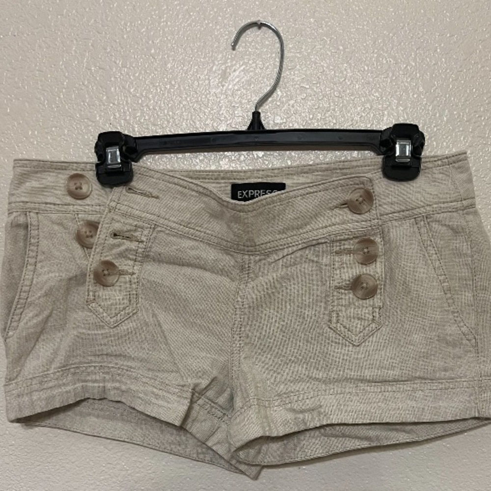 Express khaki button up  linen shorts EUC